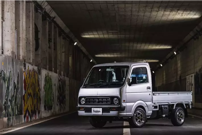 懐かしのサニートラックの顔を再現！スーパーキャリー用フェイスキットが登場