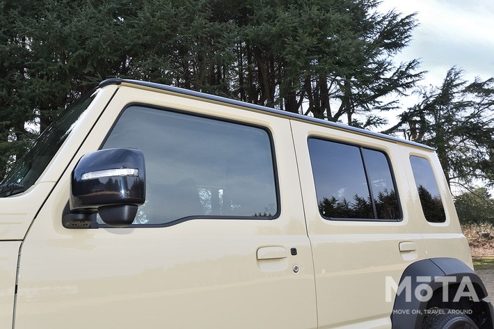 スズキ ジムニーノマド