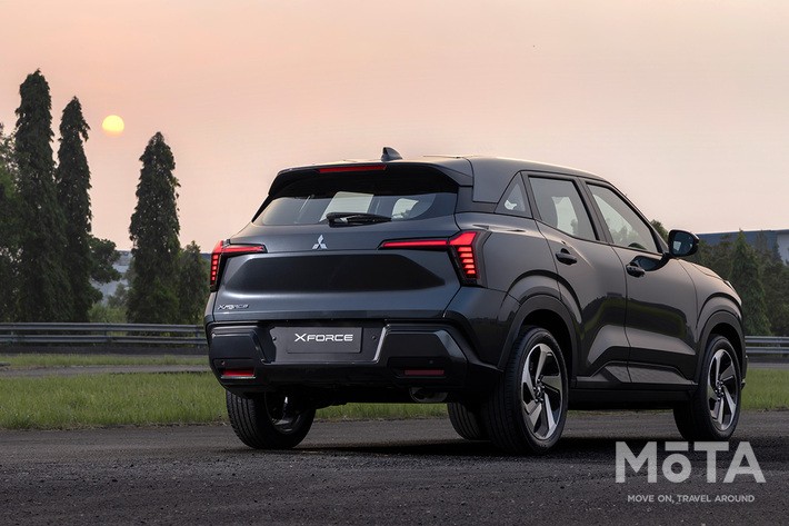 三菱 エクスフォース（インドネシア仕様）