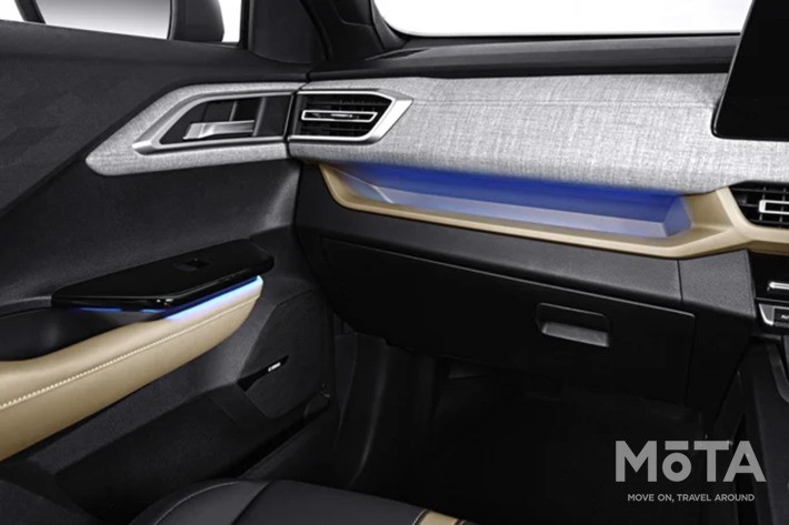 三菱 エクスフォース（インドネシア仕様）