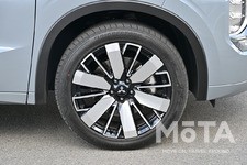 三菱 アウトランダーPHEV