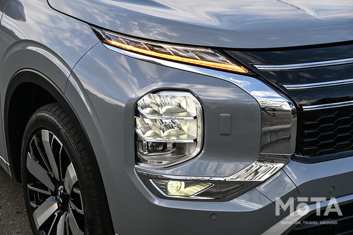 三菱 アウトランダーPHEV