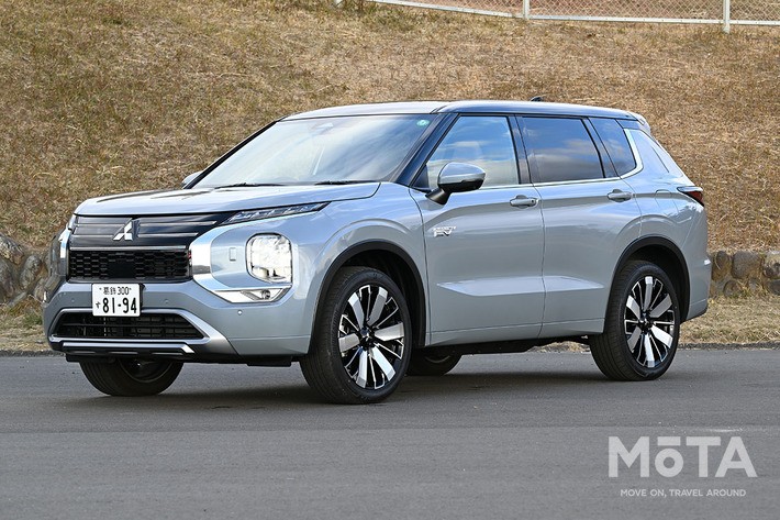 三菱 アウトランダーPHEV
