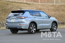 三菱 アウトランダーPHEV