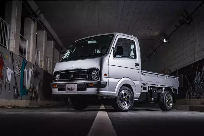 fusion最新カタログ完成！ さらに進化したカスタムスタイルを収録