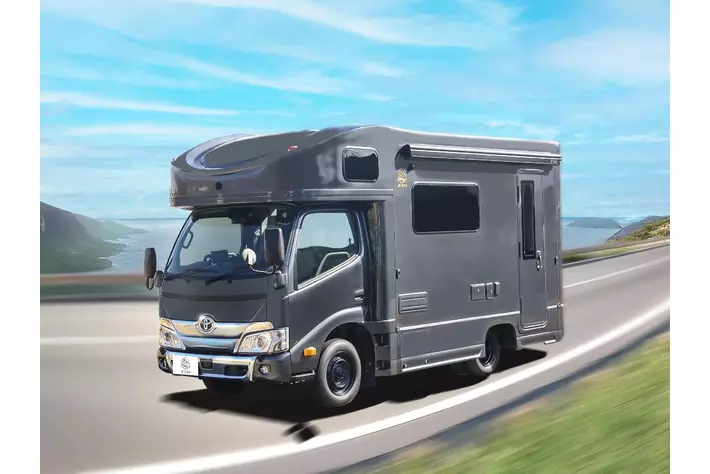 JP STAR (Moon Star Export株式会社）が本格キャブコン型キャンピングカー　　DISCOVERY 1を発表