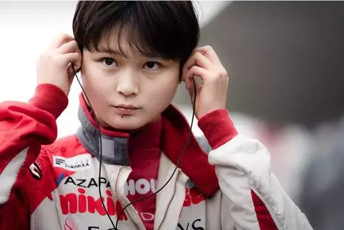 未来のF1ドライバーを支える！】Juju（野田樹潤）選手と小野測器
