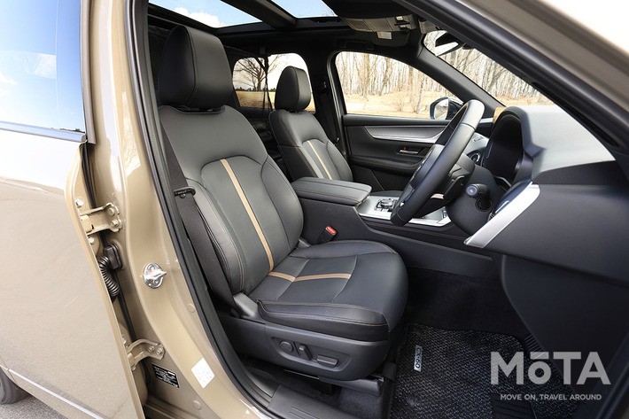 マツダ CX-60 トレッカーの前席