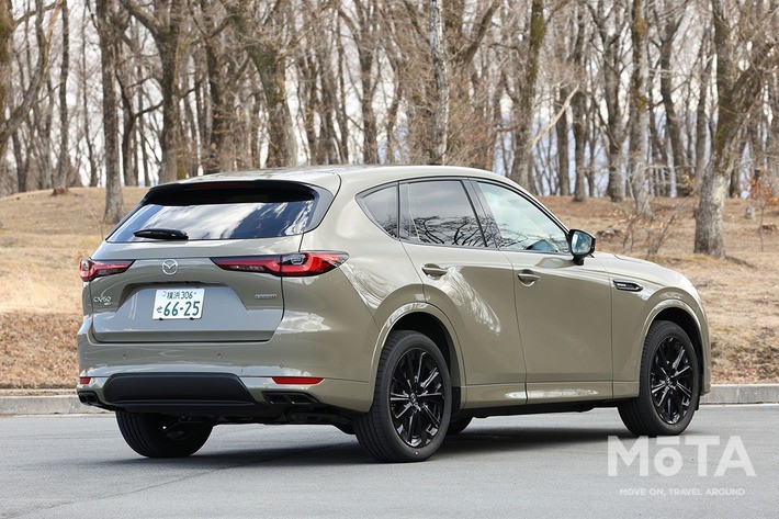 マツダ CX-60 XD-HYBRID Trekker（4WD）