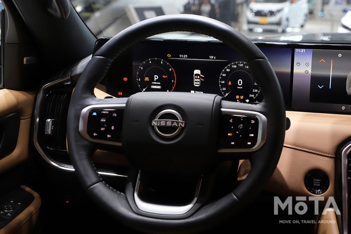 日産 パトロール（LE TITANIUM／海外仕様）