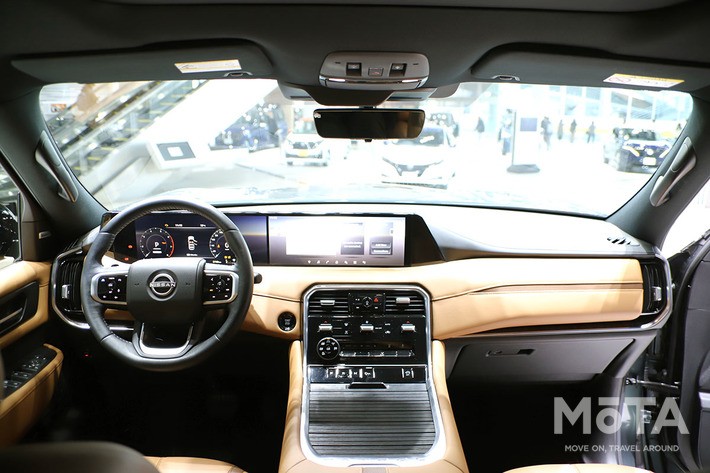 日産 パトロール（LE TITANIUM／海外仕様）