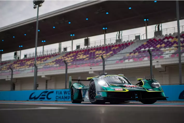 Valkyrie、カタールFIA WEC開幕戦にてデビュー歴史的なハイパーカークラス初出場シーズンの幕開け