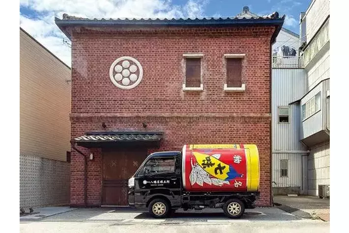MIMI五十鈴 10缶 お知らせ】八幡屋礒五郎の配達やイベントでお馴染み！くるま缶に仲間が