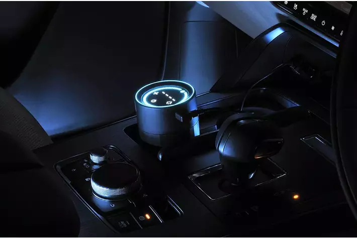 アンビエントライトに似合う、イルミネーション搭載の噴霧式フレグランスディフューザー発売