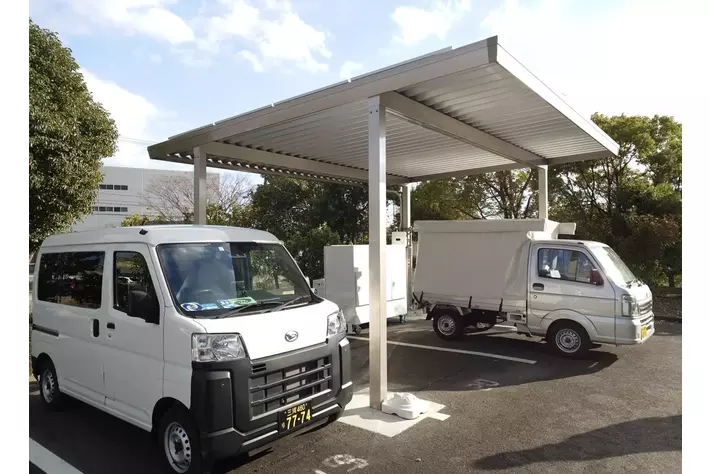 豊田通商とAZAPAが既存ガソリン車両をベースとしたバッテリー交換式コンバージョンEVおよび付随設備の開発を完了し脱炭素型物流モデルの実証を実施