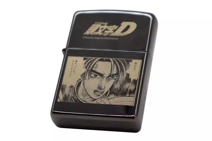 頭文字D』150個限定生産。世界観を楽しむ「特別仕様ZIPPO 頭文字D』150個限定生産。世界観を楽しむ「特別仕様ZIPPO
