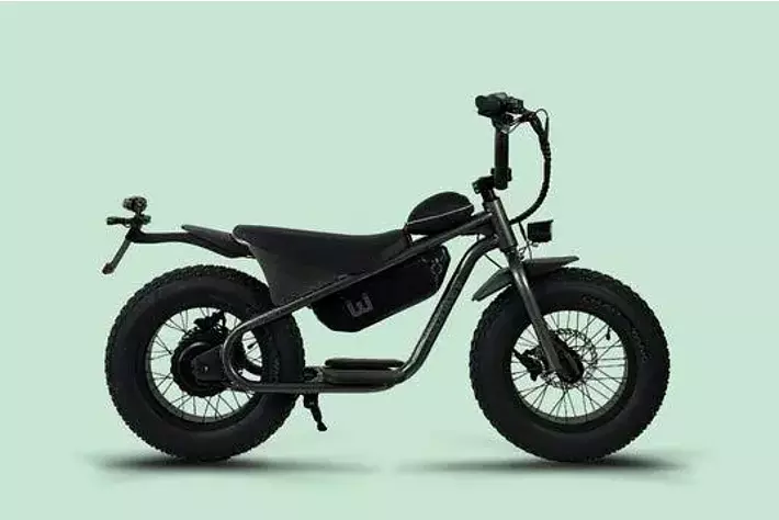 Walkerというパソコン型の乗り物です。特殊なセンシング技術の乗り物です。 話題の「カバンに入れて持ち歩けるクルマ」13インチノートPC