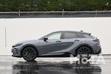 トヨタ クラウンスポーツ
