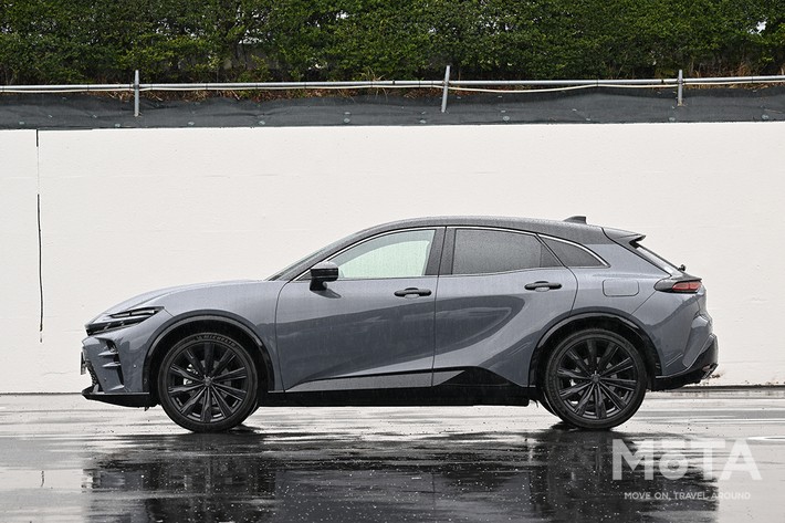 トヨタ クラウンスポーツ