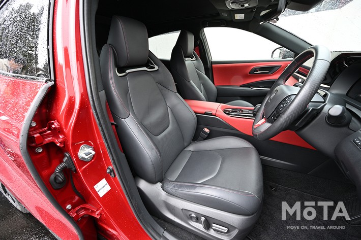 トヨタ クラウンスポーツ