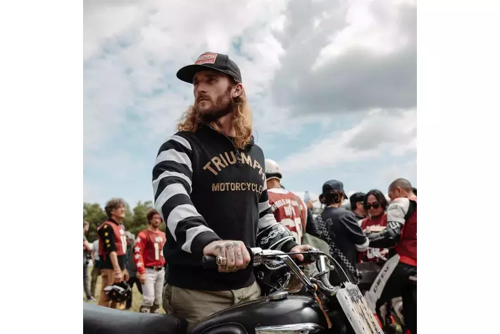 トライアンフから「特別なクロージングコレクション『Heritage』をDGR 2025 TOKYO EAST RIDEで日本初披露」のお知らせ