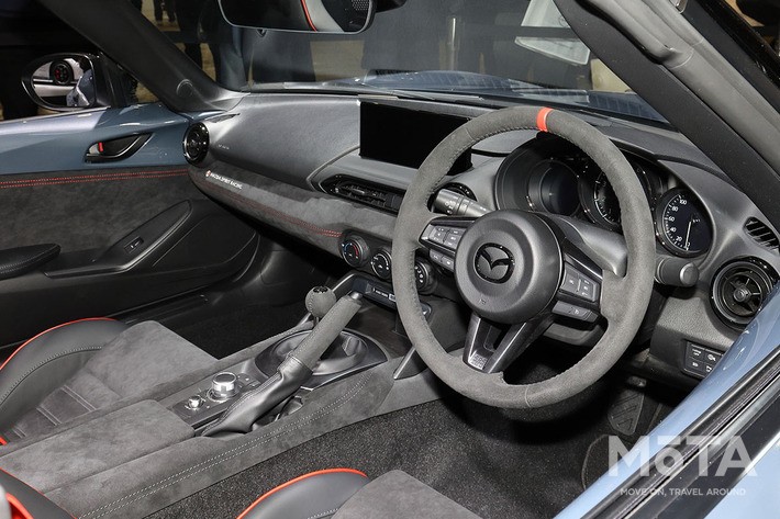 マツダ MAZDA SPIRIT RACING ロードスター