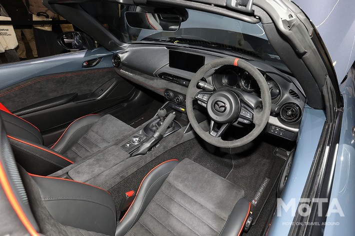 マツダ MAZDA SPIRIT RACING ロードスター