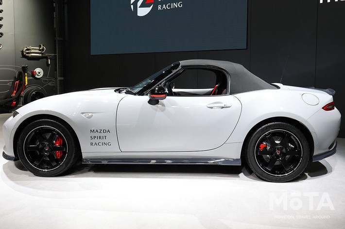 マツダ MAZDA SPIRIT RACING ロードスター