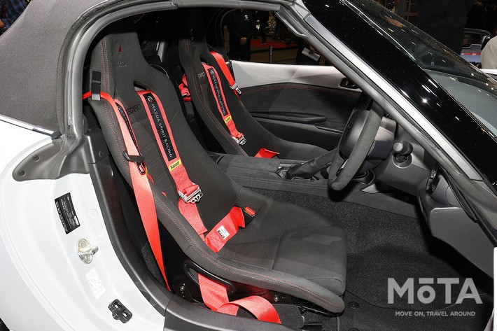 マツダ MAZDA SPIRIT RACING ロードスター