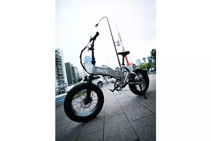 MATE.BIKE】直営店限定カラーの「Silver Comet」が2025年5月22日(木)に