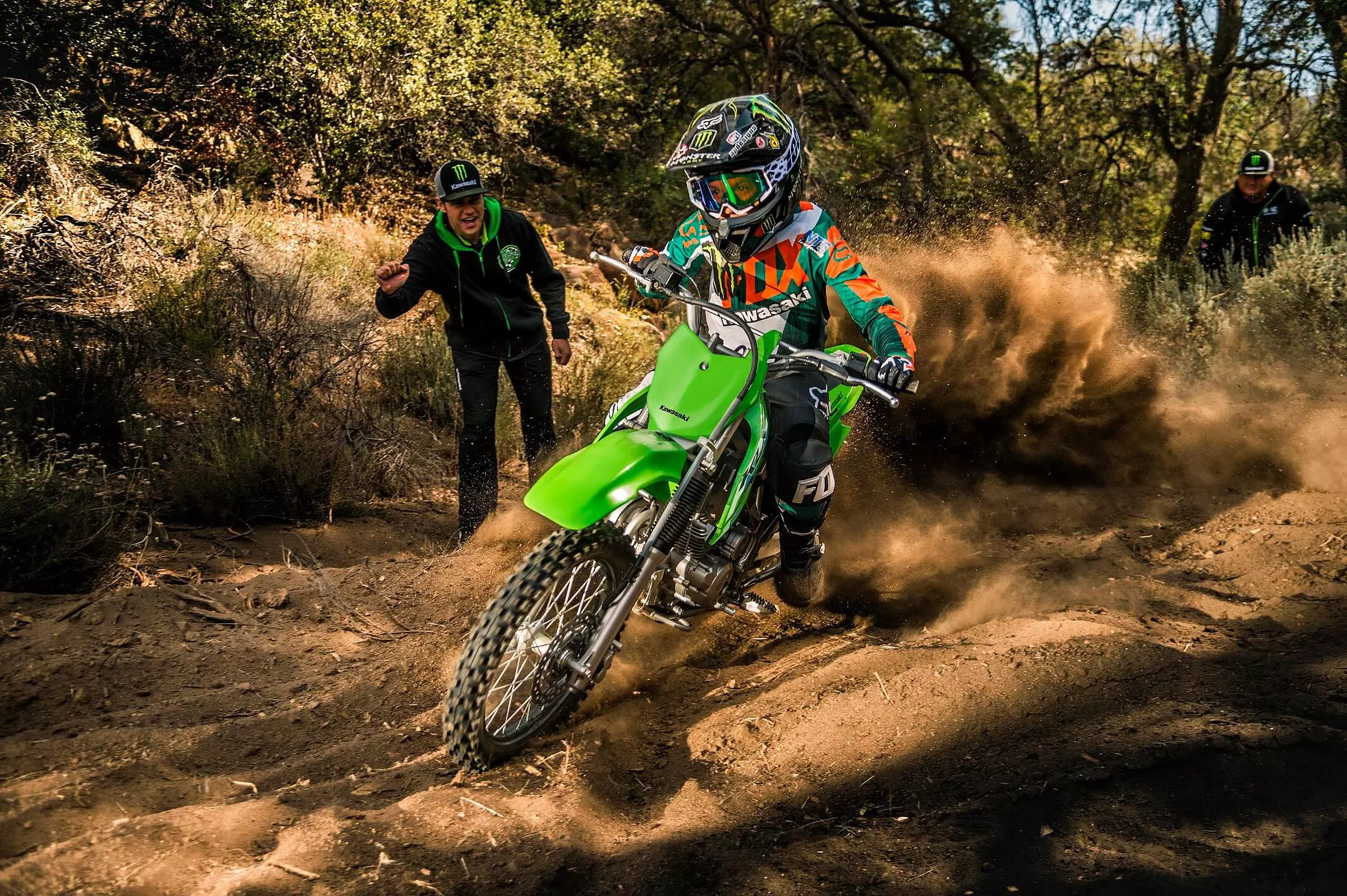 カワサキから日本初導入となるコンペティションモデル「KLX140R L」を