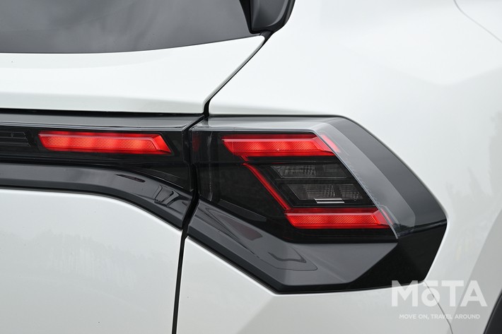 ［28/79］スズキ 新型eビターラ外観 テールランプ