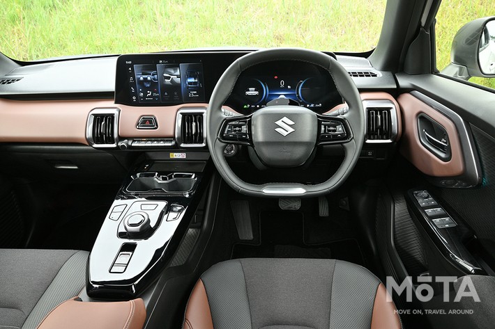 ［46/79］スズキ 新型eビターラ内装 コックピット