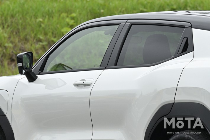 ［35/79］スズキ 新型eビターラ外観 サイドビュー