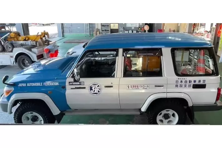 【JAF鳥取】JAFサービスカーにEV対応給電装置搭載！