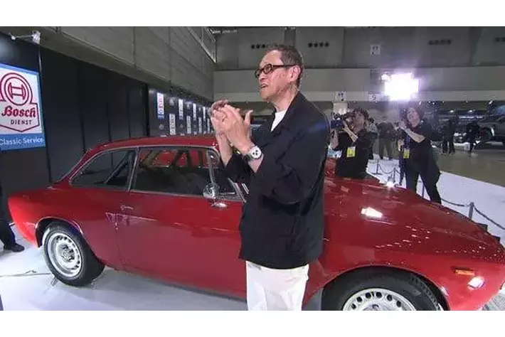 BS日テレ】おぎやはぎ カーデザインの世界的巨匠とニアミス！取材