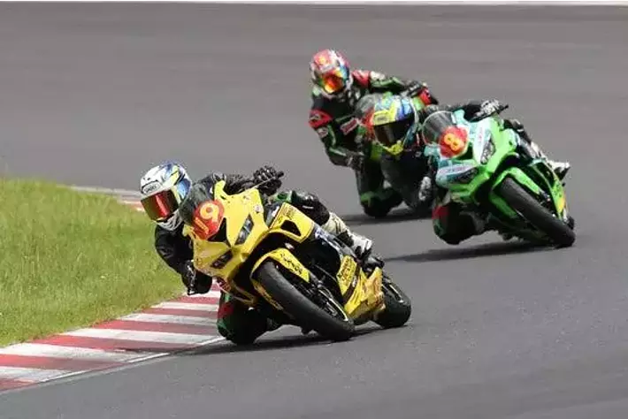 すずかページ 2025 Ninja Team Green Cup 第3戦 鈴鹿サーキット 開催報告