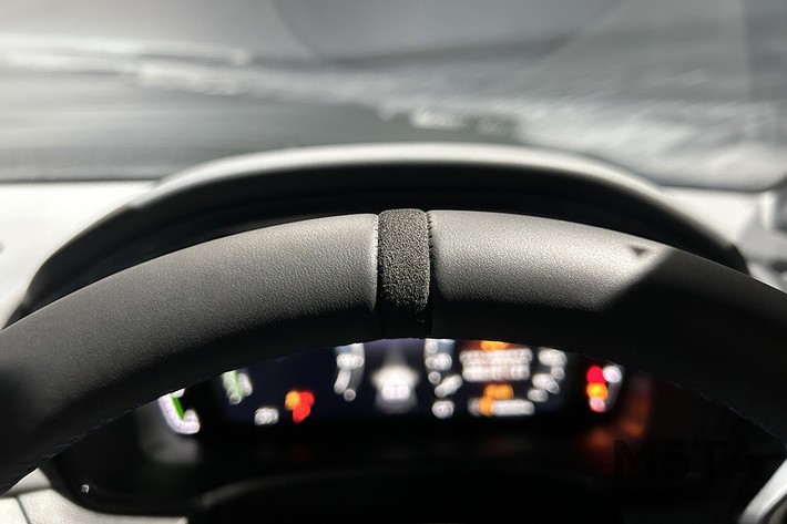 22/46 ホンダ 新型プレリュード ステアリングセンターマーカー