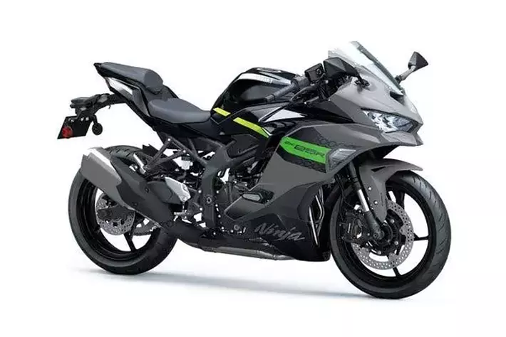 ND！ Used 2013 Kawasaki Ninja® ZX™-14R Pearl Stardust White