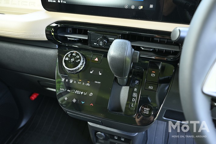 三菱 デリカミニ