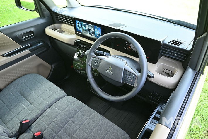 三菱 デリカミニ