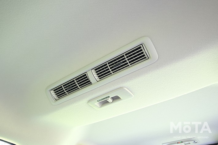 三菱 デリカミニ