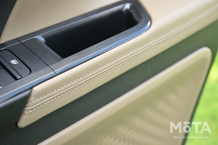 三菱 デリカミニ