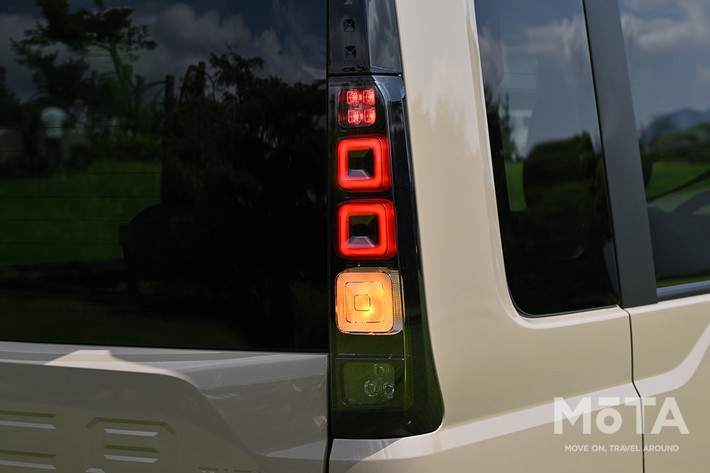 三菱 デリカミニ