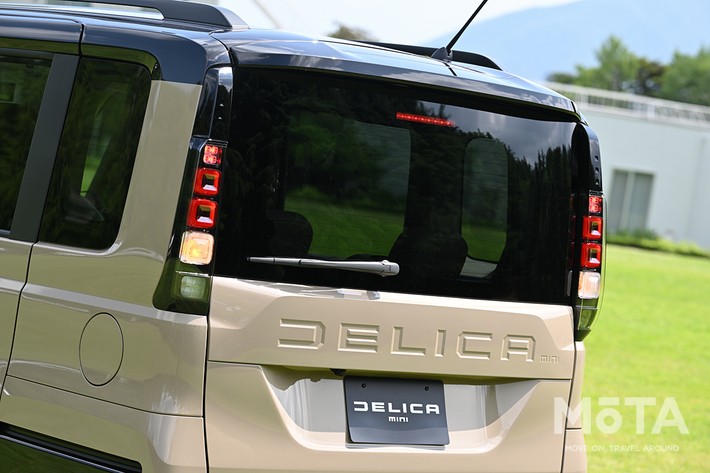 三菱 デリカミニ