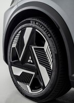 三菱 エクリプスクロス