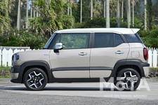 スズキ クロスビー