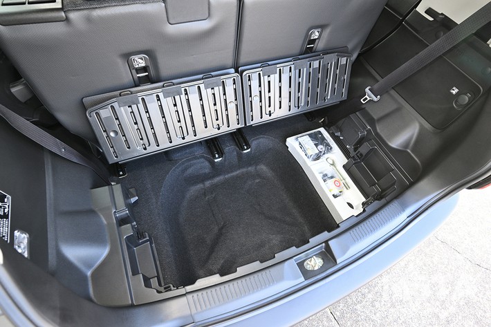 スズキ クロスビー