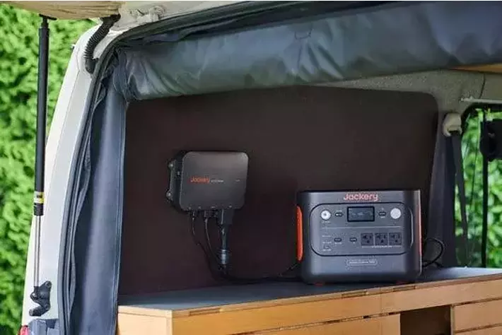 Jackery初の走行充電器「Jackery Drive Charger 600W」が9月29日（月