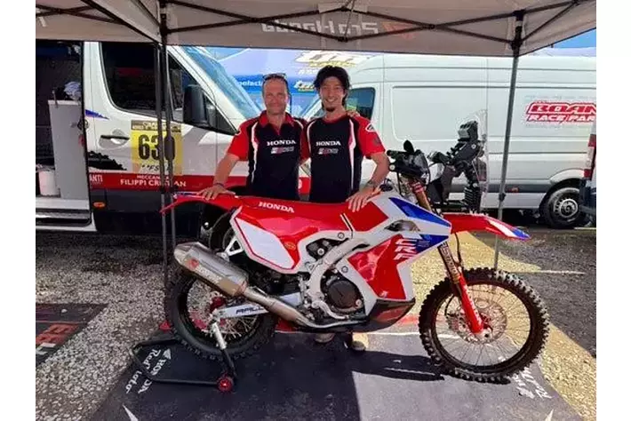 藤原慎也、ホンダCRF450 RX Rallyを駆って「2026 ダカール・ラリー